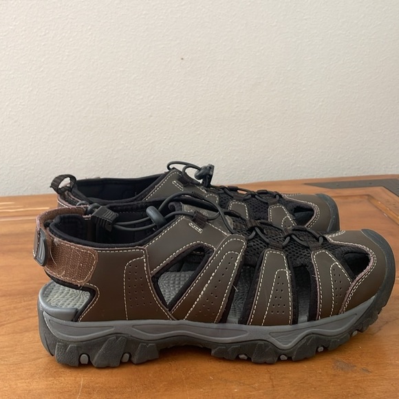Eddie Bauer Men\'s Stewart Leather Fisherman Sandal - 9M
